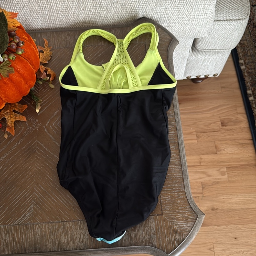 Girl’s ZeroXPosur Bathing Suit - Picture 4 of 4